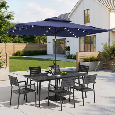Ensemble de salle à manger en aluminium pour 6 personnes avec chaises empilables, parasol solaire à DEL et base lestée