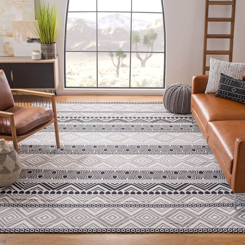 Tapis géométrique tissé à la main Gaetan, Rectangle 5 pi x 8 pi