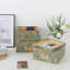 Boîtes de rangement décoratives en carton - Ensemble de 3 boîtes empilables carrées avec couvercles et porte-étiquettes dorés, rangement de photos emboîtables pour la décoration et l'organisation, sauge botanique