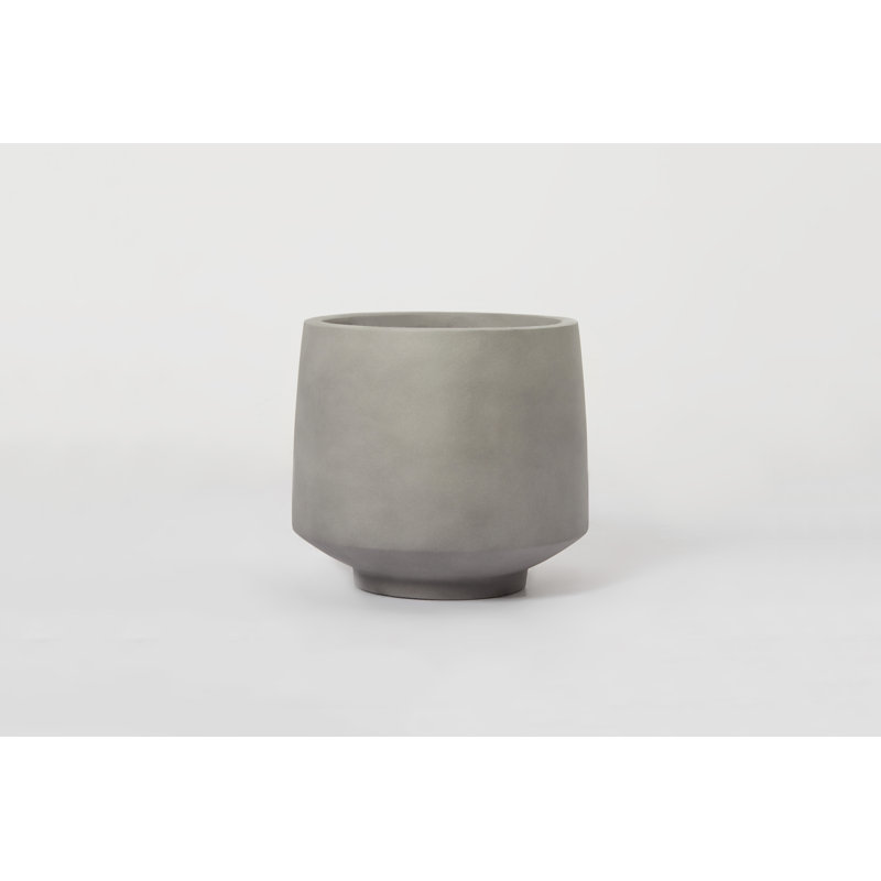 Finnuala Handmade Pot Planter, 14.5" H x 15" W x 15" D, Cement Gray