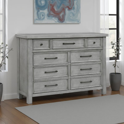 Commode Daisy 62 po, placage de manguier gris, 9 tiroirs, métal bronze