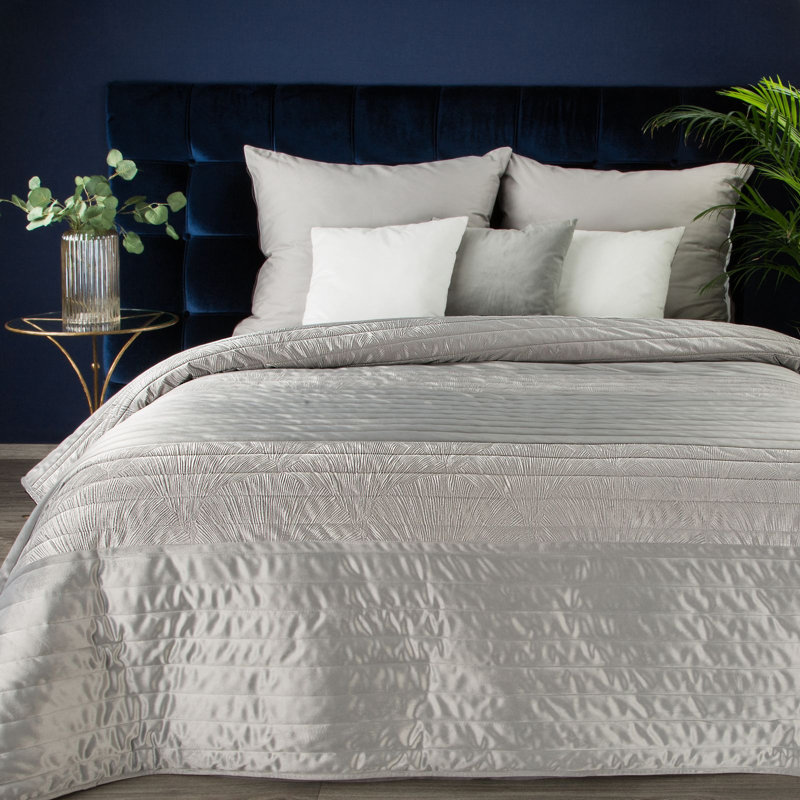 Megaira Polyester Solid Colour Bedspread, Silver