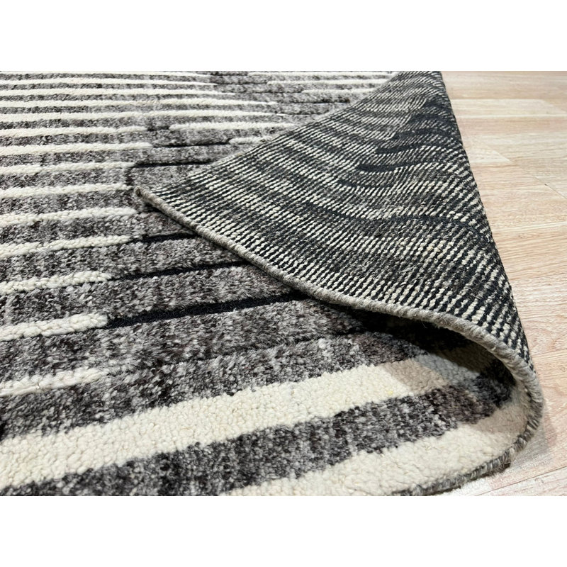 Classic Mira Gray Hand Knotted Wool Rug 10'0" x 14'0", 9'0" x 12'0"