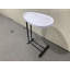 Tables d'appoint en forme de C-1894607932