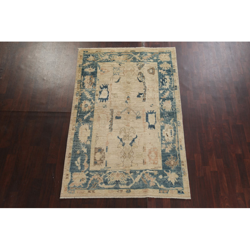 Tapis beige / ivoire en laine noué à la main de conception unique 4 pi 11 po x 7 pi 10 po New Age
