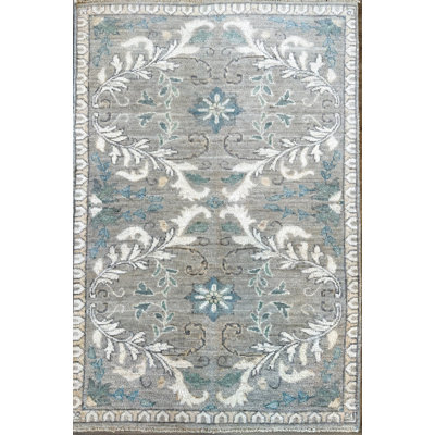 Tiny Knots Hand Woven Wool Floral Area Rug