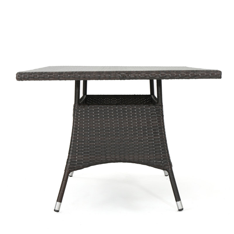 Tables de patio spacieuses, salle à manger en fer rotin moderne pour recevoir