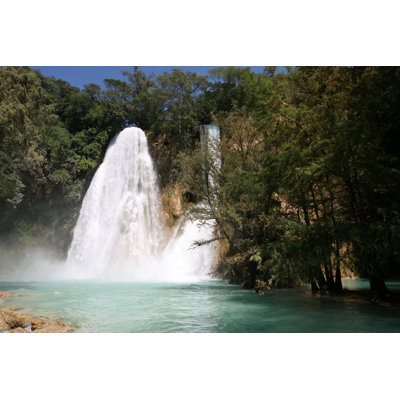 «Mexican waterfall» - Photographie sur toile tendue