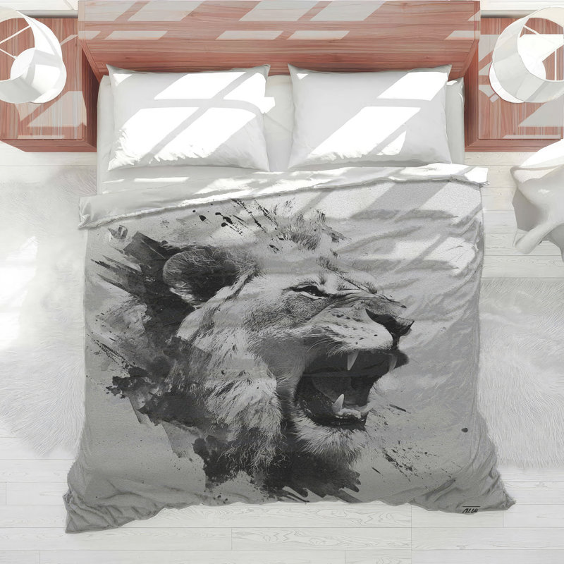 Roaring Lion Art Comforter, King