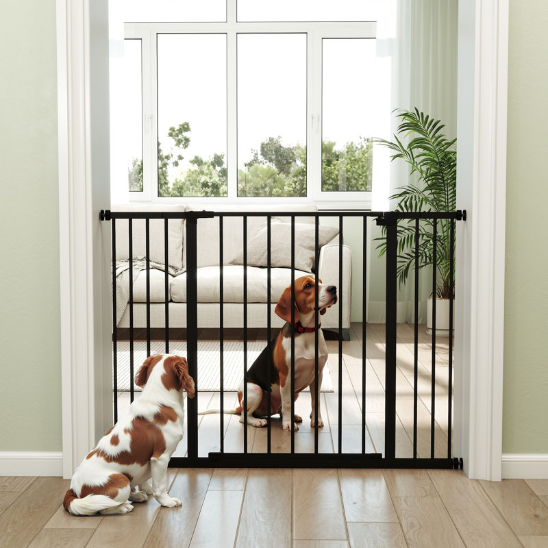PawHut Pressure Mounted Pet Gate