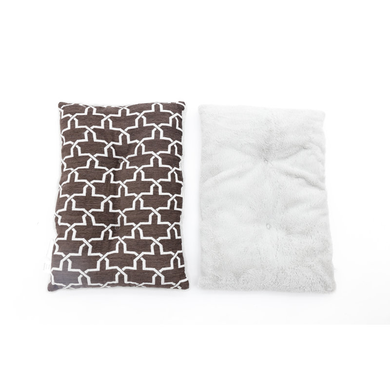 Alaina Geometric Pet Bed, Chocolate