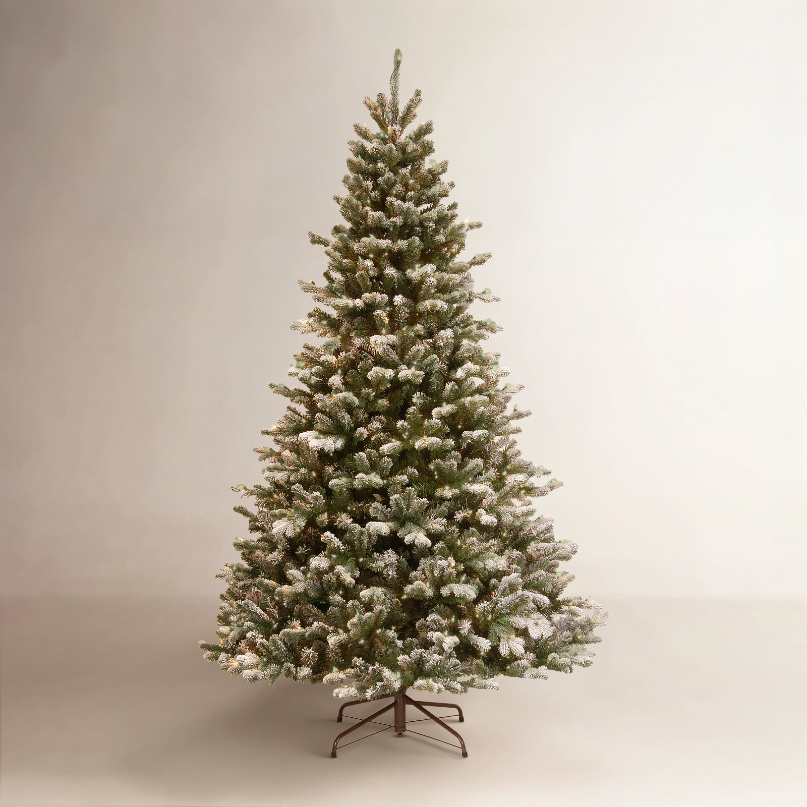 White 7.5' Pre-Lit Spruce Tree