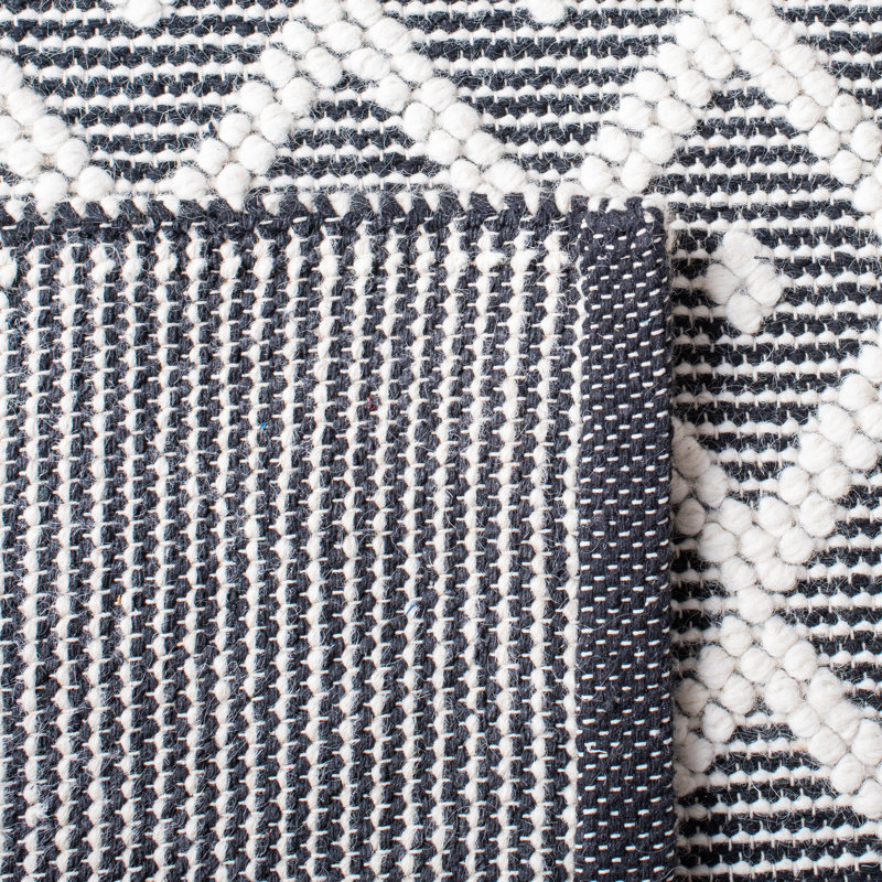 Ashdown Natura Hand Woven Wool Cotton Geometric Rug in Ivory/Black, Round 6'
