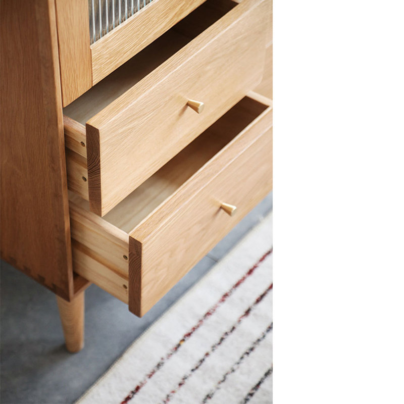 Buffet simple en bois massif