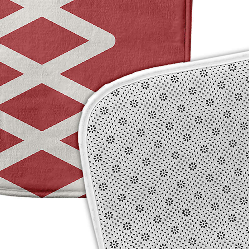 Tapis de bain Shameela, L 21 po x L 34 po, Rouge