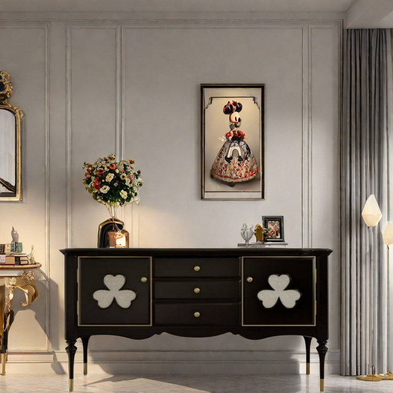 Armoire d'appoint Neoclassical