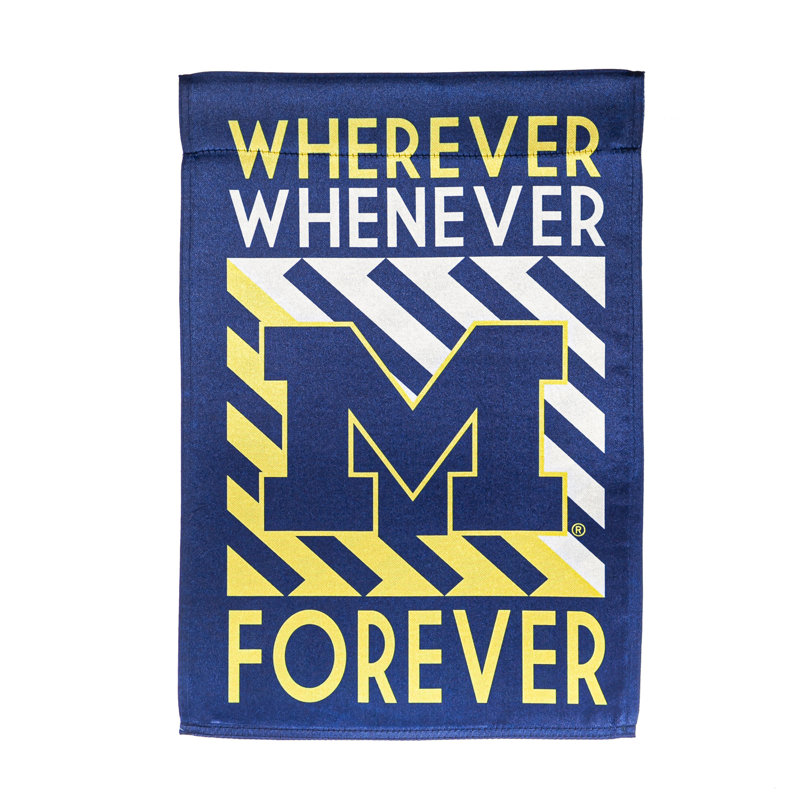 Université du Michigan, fan de la WWF