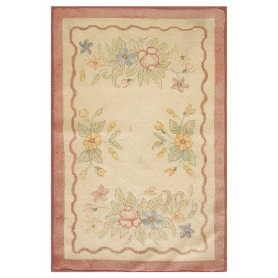 American Hooked Rug 2' 7'' x4' 0''