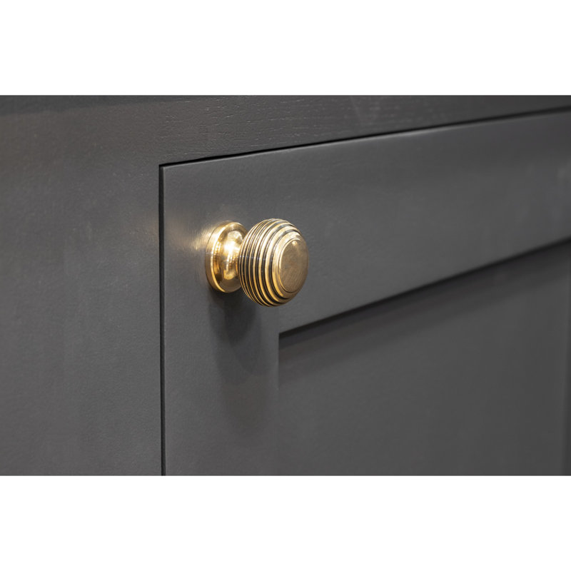 Beehive 30mm Diameter Round Knob, Polished Bronze