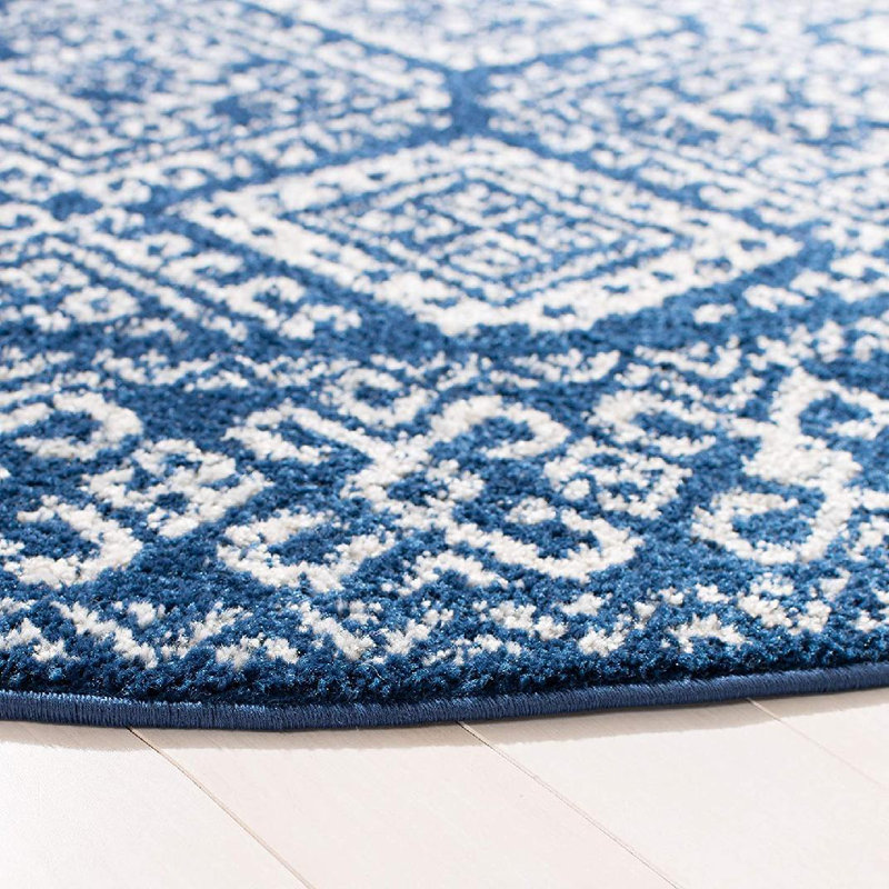 Callista Performance Southwestern Rug, Round 6'7"