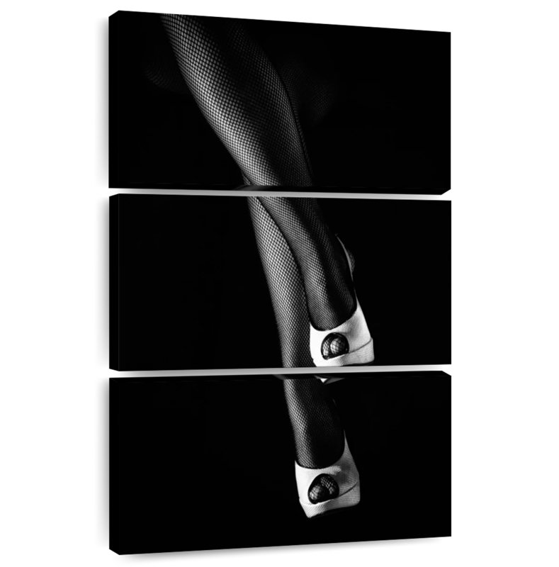 Sensualité féminine, H 57 po x l 36 po