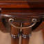Ensemble table haute avec dessus en cuir
