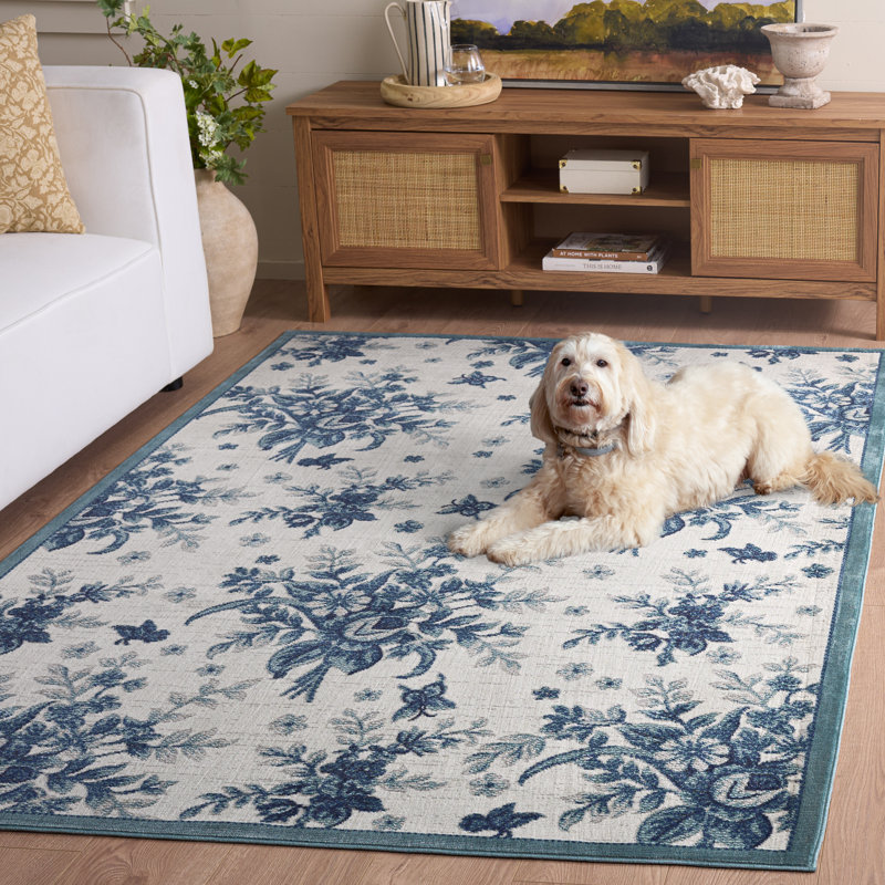 Aria Performance Floral Indoor Rug, 5'-1" X 7'-3" Rectangle