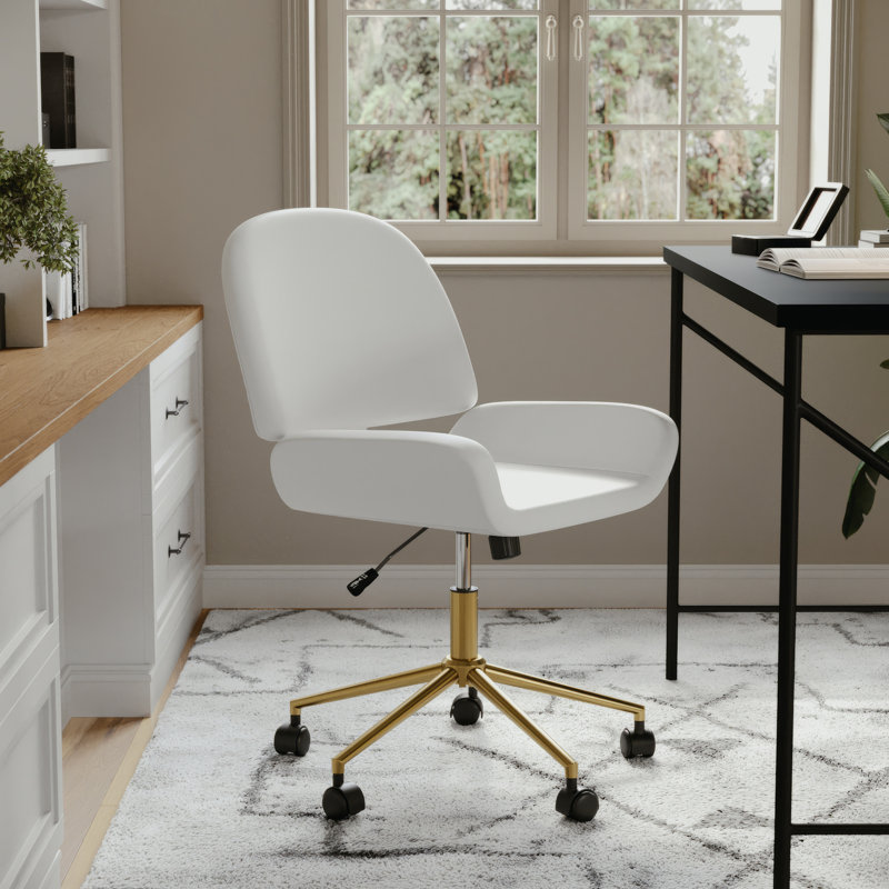 Fauteuil de bureau pivotant sans accoudoirs Martha Stewart Tyla, Blanc, Laiton