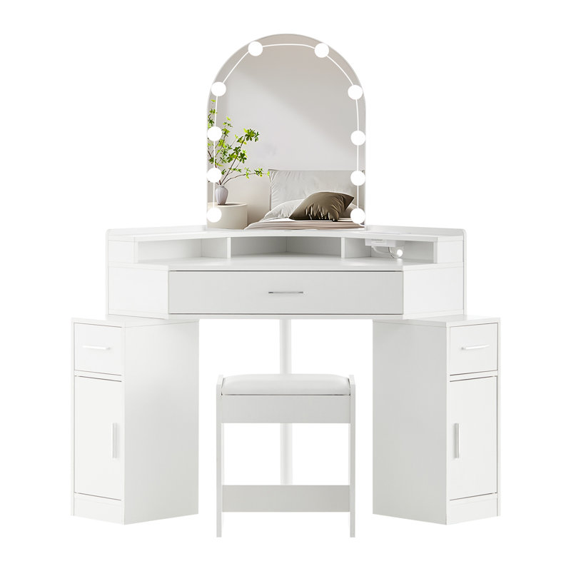 Dressing Table with Mirror