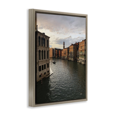  "Venice Canal Architecture", art mural encadré noir par Max Blakesberg