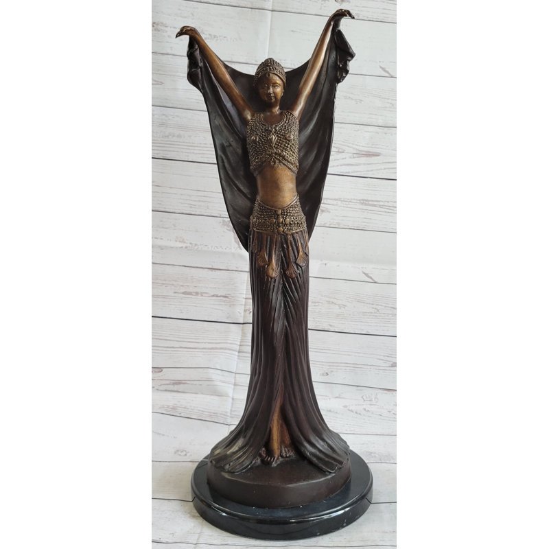 Swendy Figurines & Sculptures