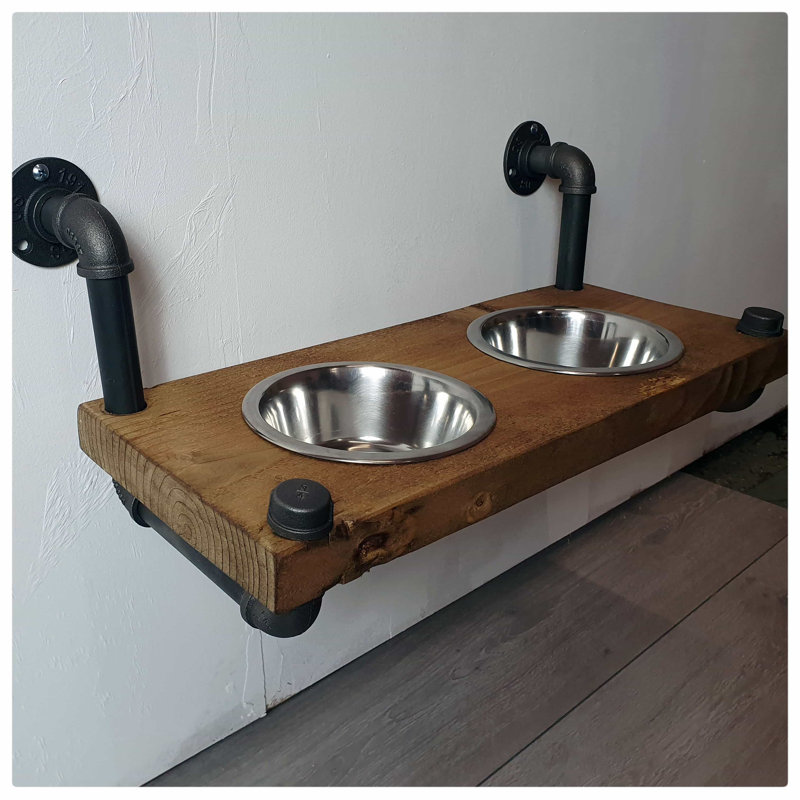 Sammy-Jo Anti-Skid Elevated Feeder