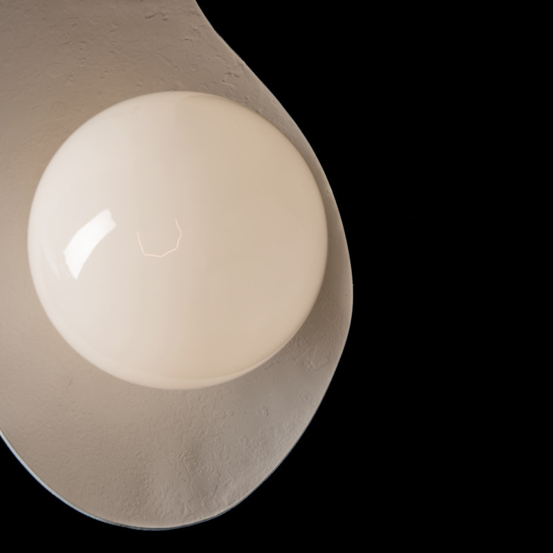 Yoki Table Lamp, White