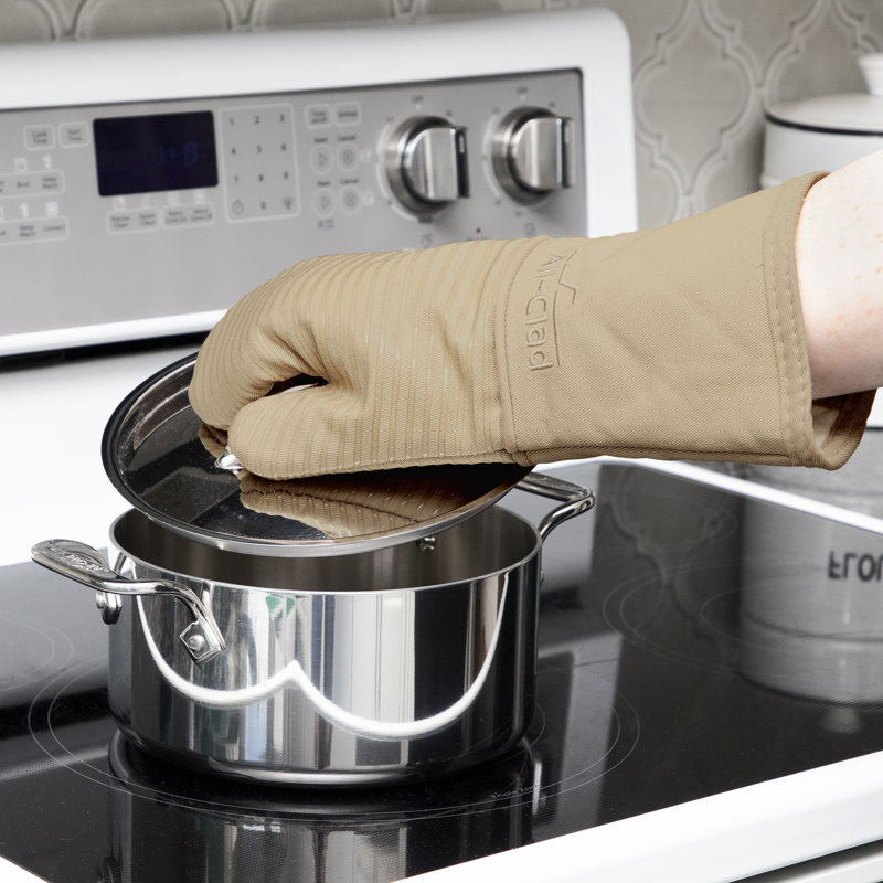 All-Clad Oven Mitt, Cappuccino