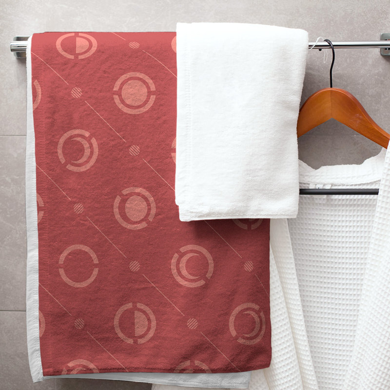 Skeffingt Bath Towel, Red