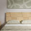 Structure de lit double Nesto avec tête de lit géométrique et pieds en métal noir mat, structure de lit plateforme en bois massif de première qualité, support à lattes de bois, aucun sommier nécessaire-338901806-338901795
