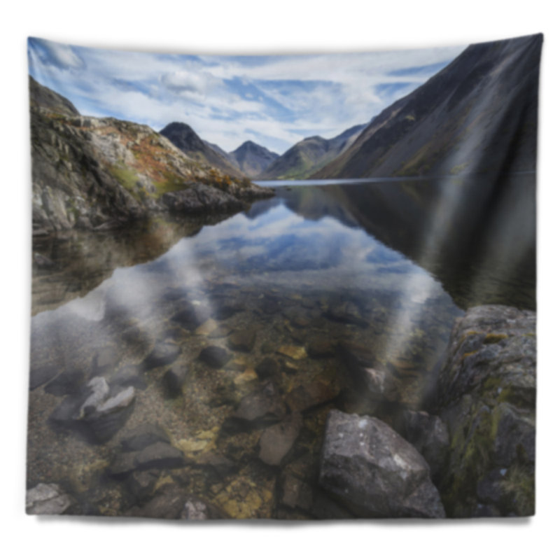 Paysage avec de l'eau avec reflet dans la tapisserie du lac, H 32 po x l 39 po