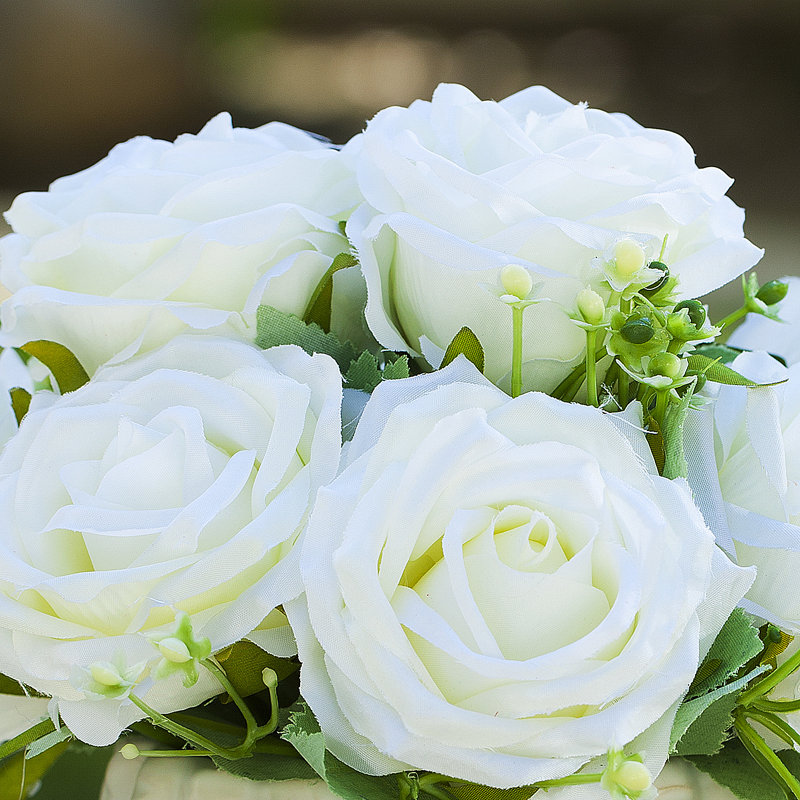 Rose Arrangement in Pot, Cream