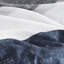 Édredon simple à rayures avec draps bleus / gris. 100%. . Édredon, taies décoratives, draps, taies d'oreiller. Convient à un matelas de 14 po ou moins. Lavable à la machine. Chambre à coucher moderne et à rayures. Microfibre. Lavage inclus.-127222723