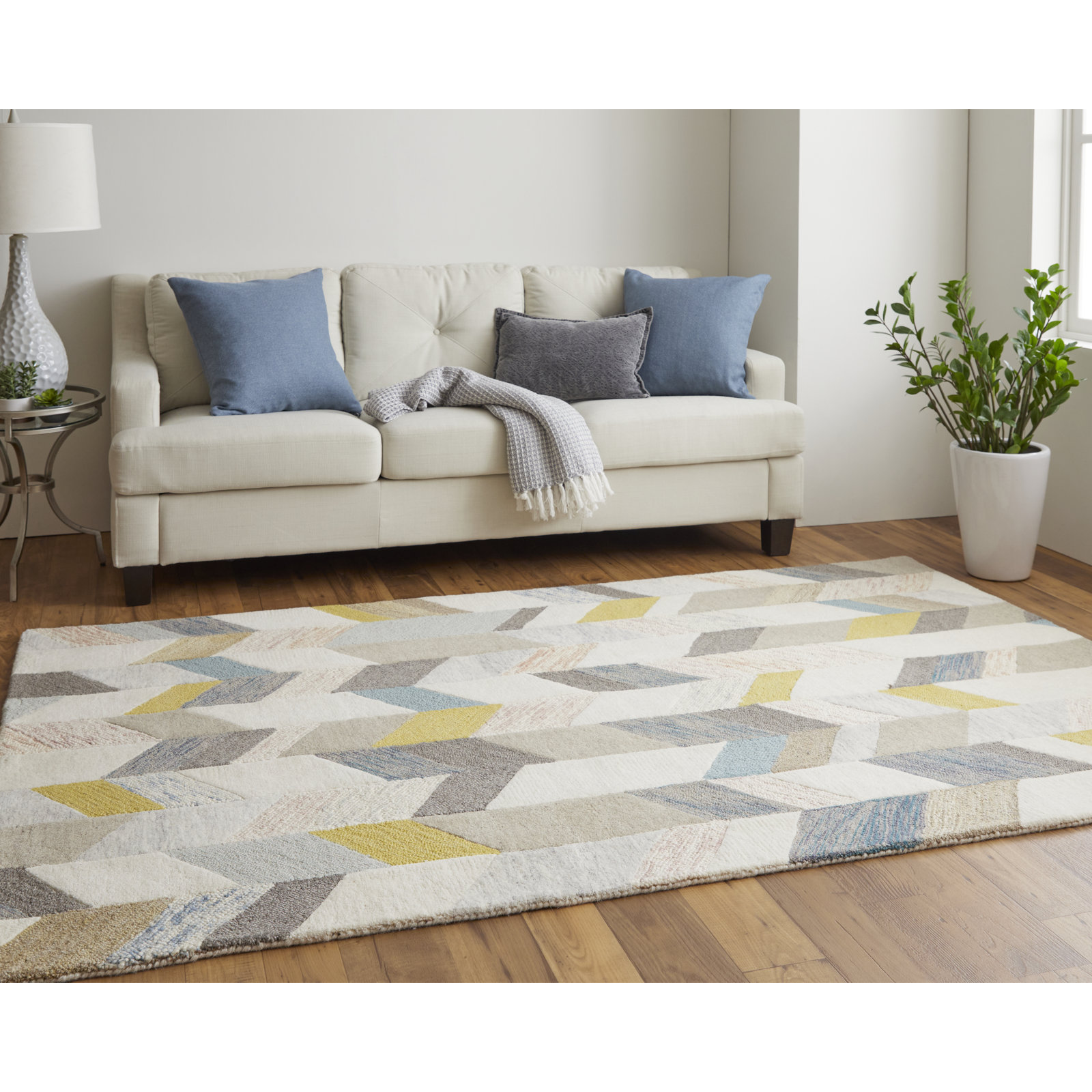 Binada Blue Gray Hand-Tufted Chevron Rug, Rectangle 2' x 3'