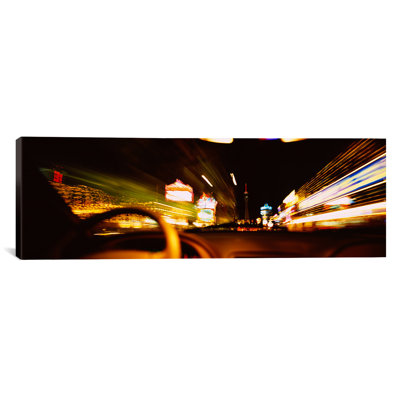 Voiture de route à la soirée, las vegas, nevada, états-unis-imprimé sur toile tendue