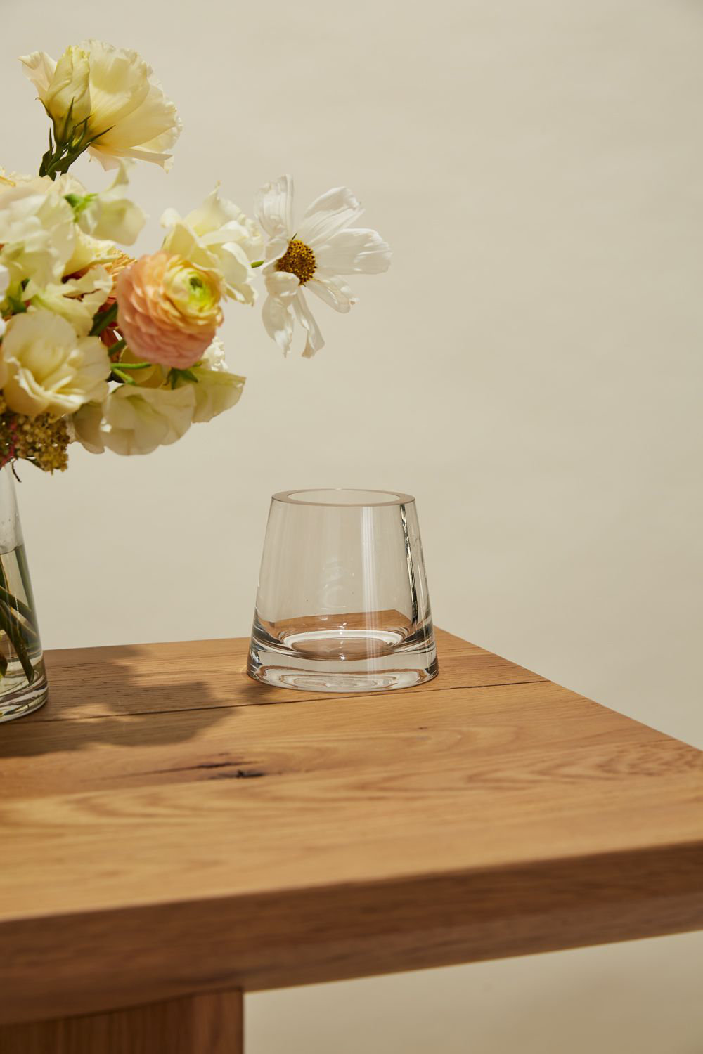 Handmade Glass Table Vase, 4" H x 4.4" W x 4.4" D