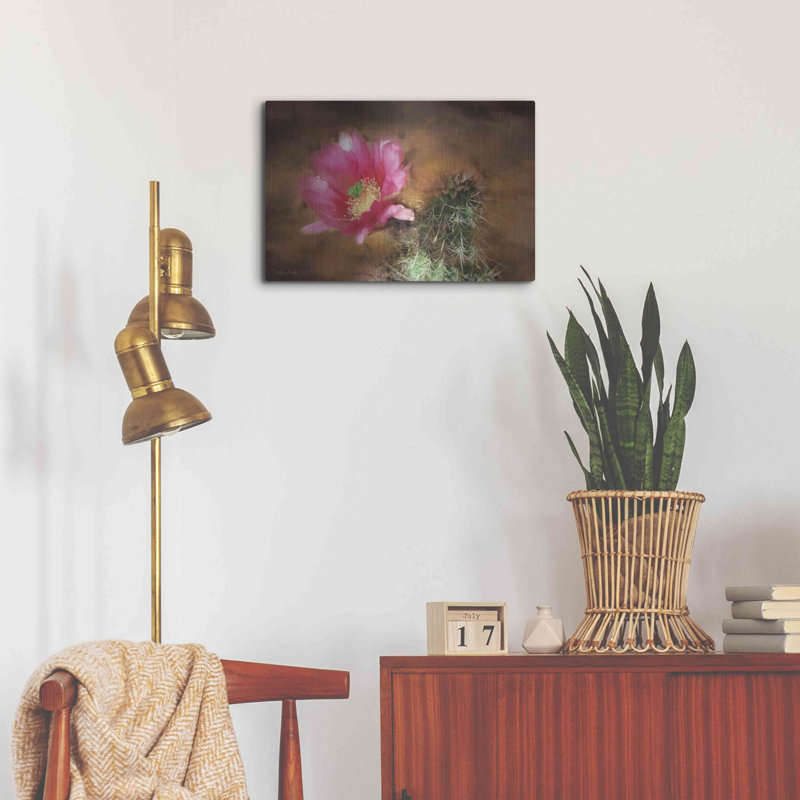 «Vibrant Cactus Flower» par Lori Deiter, H 16 po x l 24 po