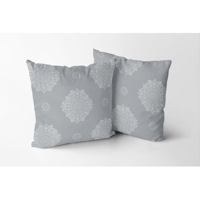 Housse de coussin Lace Medallions