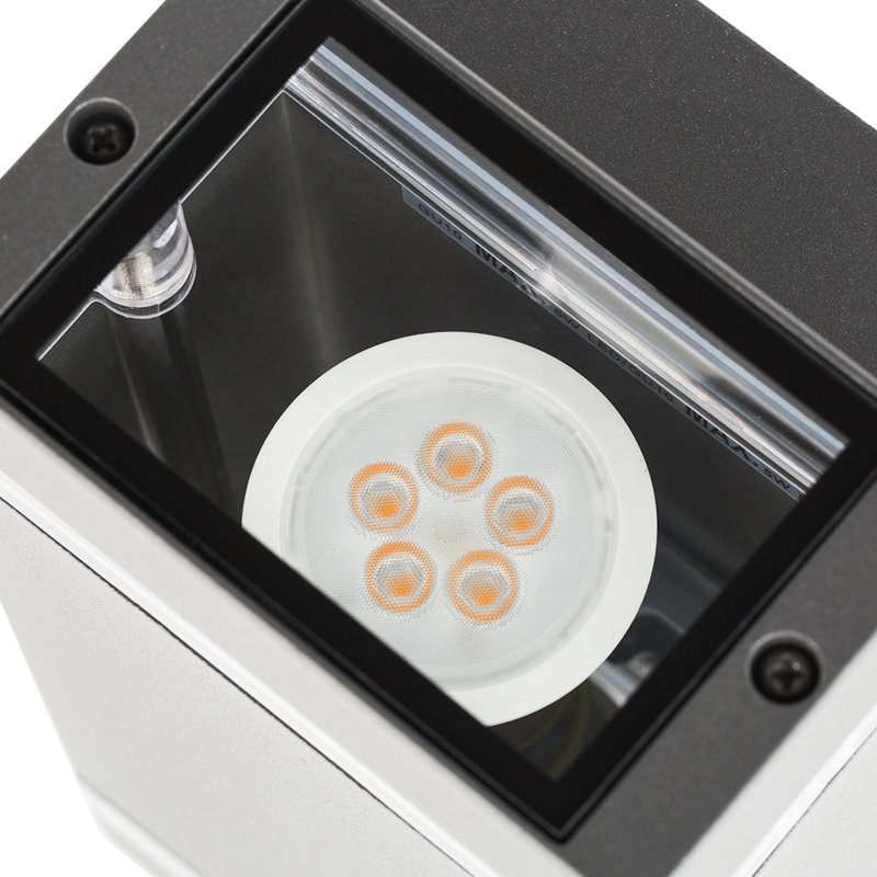 Appliquee à bras d’extérieur 2 lumières Karg
