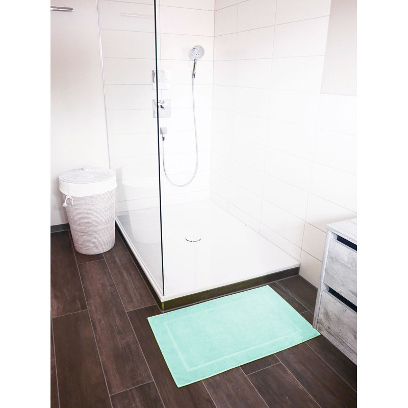 Bath Rug, Mint