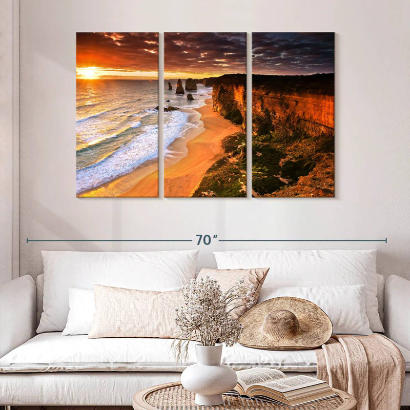 Gillard Twelve Apostles Cliffs, 32" H x 50" W