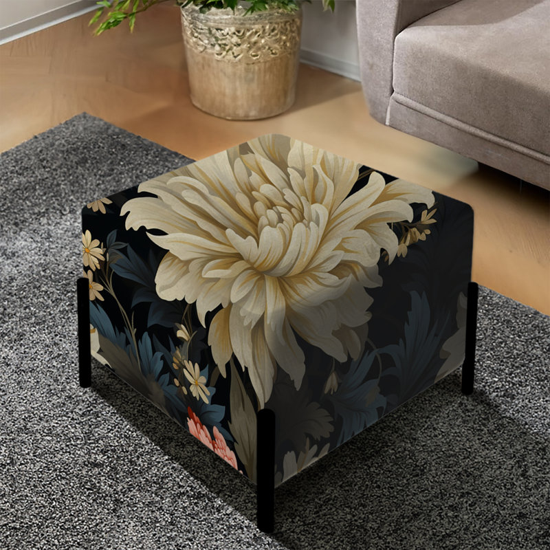 Ornement damassé héritage - repose-pieds carré floral
