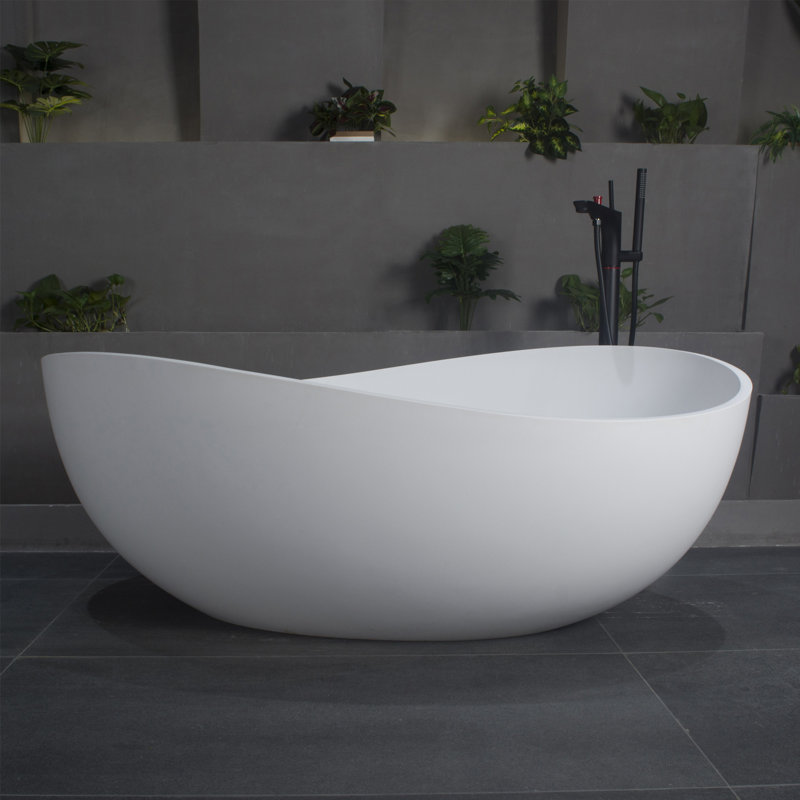 Baignoire de trempage autoportante de 63 po Modern Noir, Blanc