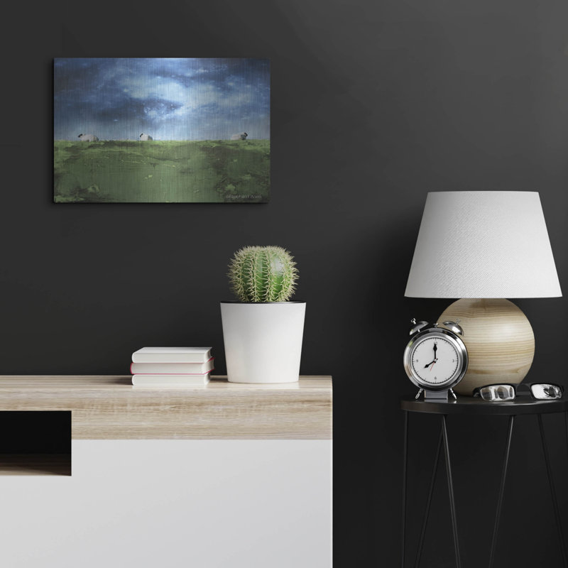 «Distant Hillside Sheep» par Night »par Bluebird Barn, art mural en métal, H 16 po x l 24 po